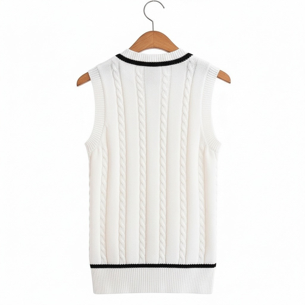 Cable Knit Cricket Sweater - Ivory - Fabric Detail