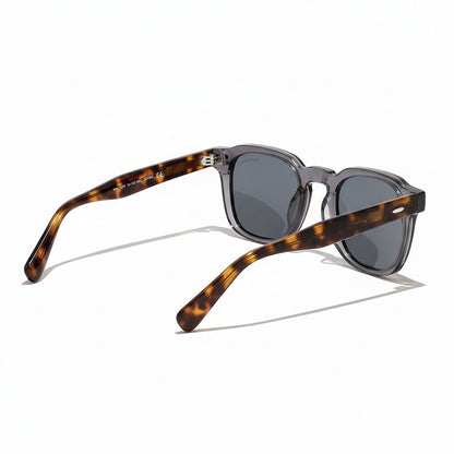 Gatsby Sunglasses - Graphite Gray - Fabric Detail