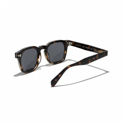 Gatsby Sunglasses - Havana Brown - Fabric Detail