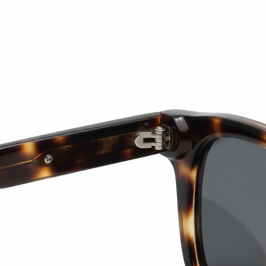 Gatsby Sunglasses - Havana Brown - Texture Close Up