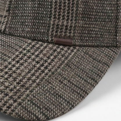 Mens Tartan Caps - Houndstooth - Texture Close Up
